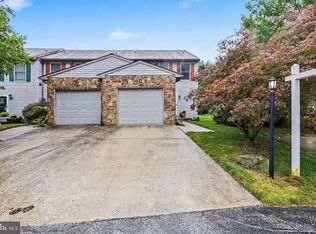 436 Springbrook Ct Unit E-1, Hanover, PA 17331