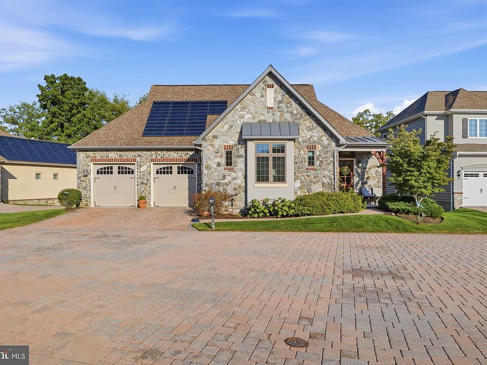 1st image of 106 Brookside Ln