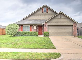 3913 W 108th St S, Jenks, OK 74037