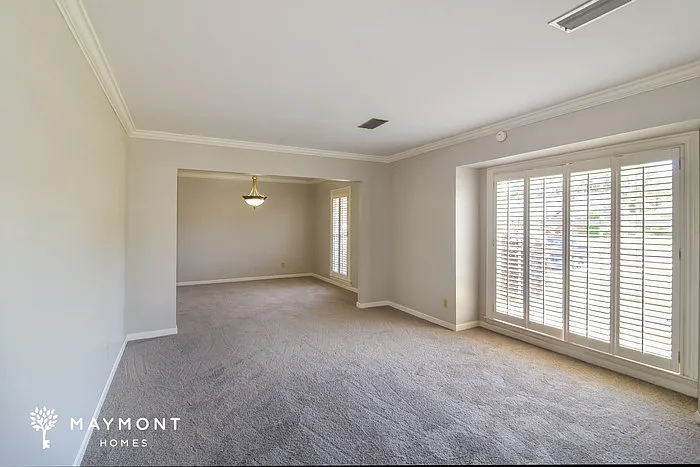 4 bed, 2.0 bath, 1978 sqft, $1,645 — Photo 3