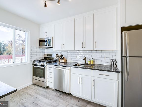 2nd image of 3601 5th St S APT 313