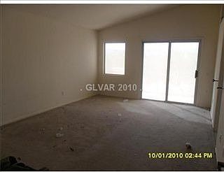1st image of 10691 Mann St