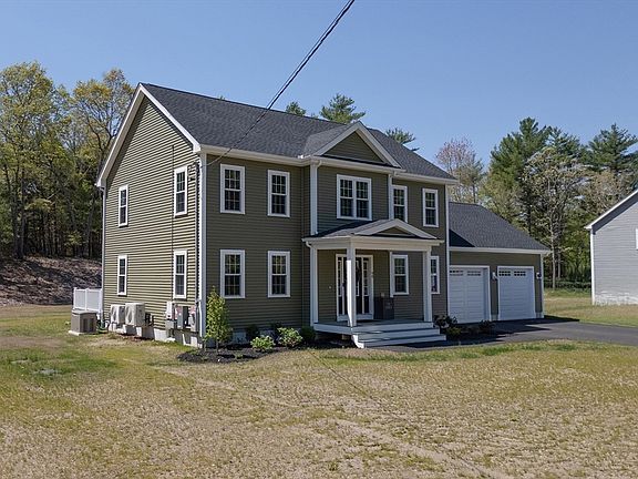 2nd image of 90 Howland Rd