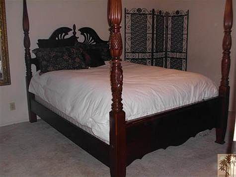 Bedroom 1/Master