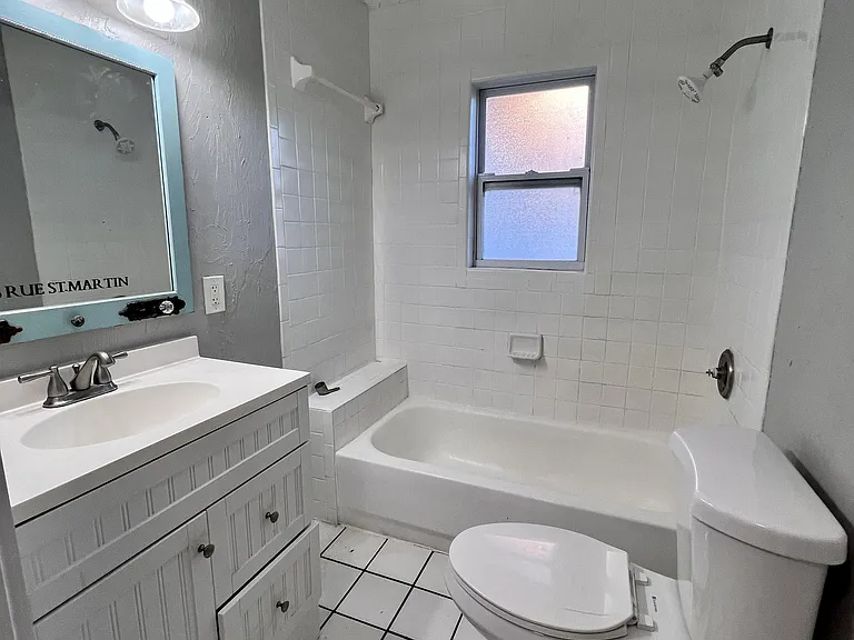 107 Washington St — Photo 24