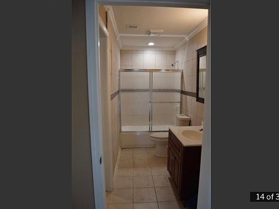 2nd image of 4549 Wilson Ave