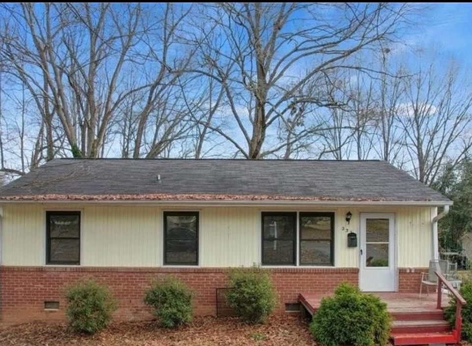 1st image of 235 Dixon Cir
