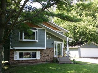 2681 English St, Saint Paul, MN 55109