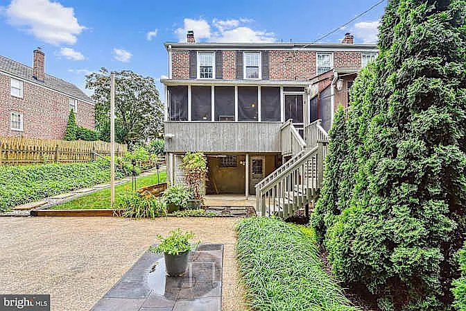 130 Stanmore Rd — Photo 6