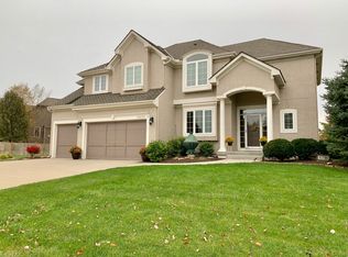 15629 S Hallet St, Olathe, KS 66062