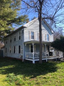 186 College St, Amherst, MA, 01002