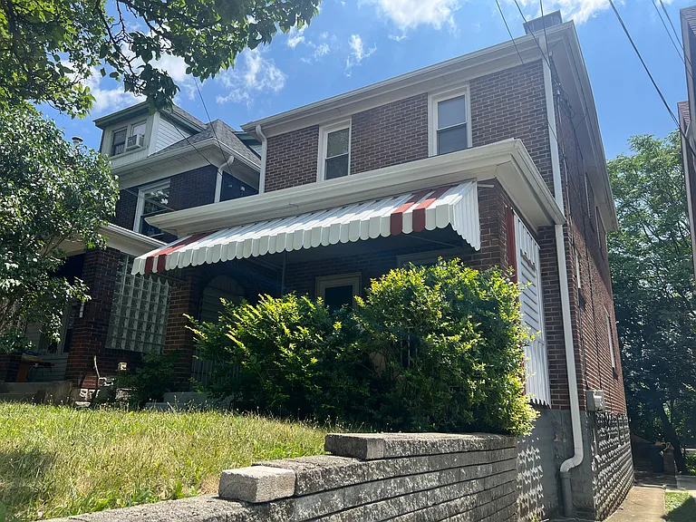 868 Kennebec St — Photo 16