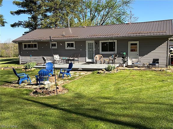 5th image of 4005 Valley View Rd