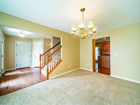 4th image of 38763 English Turn Ln #92