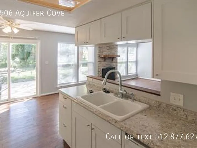 1506 Aquifer Cv — Photo 6