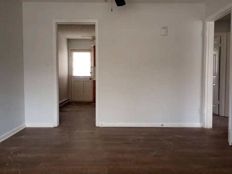 111 Audrey Dr — Photo 3