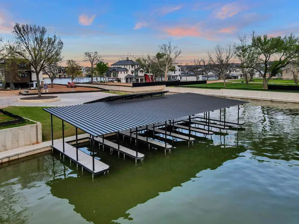 1 Lake Street, Kingsland, TX 78639