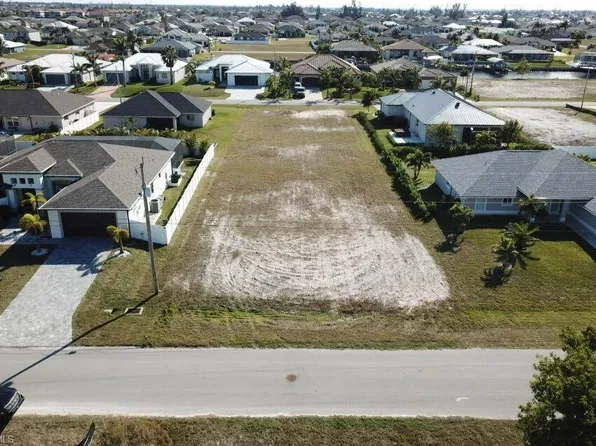 3326 NW 3rd ST, CAPE CORAL, FL 33993