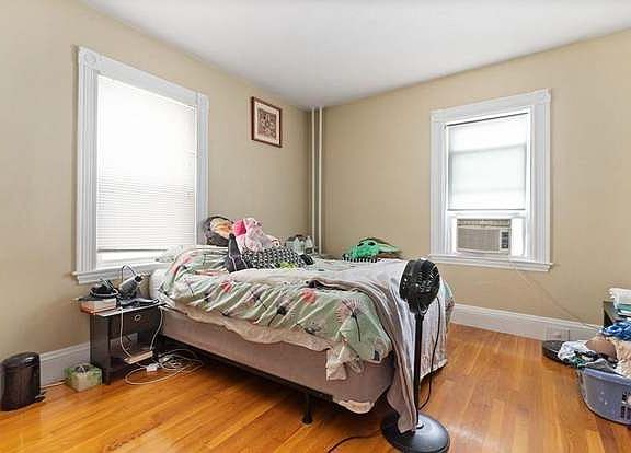 4th image of 99 Boylston St #1