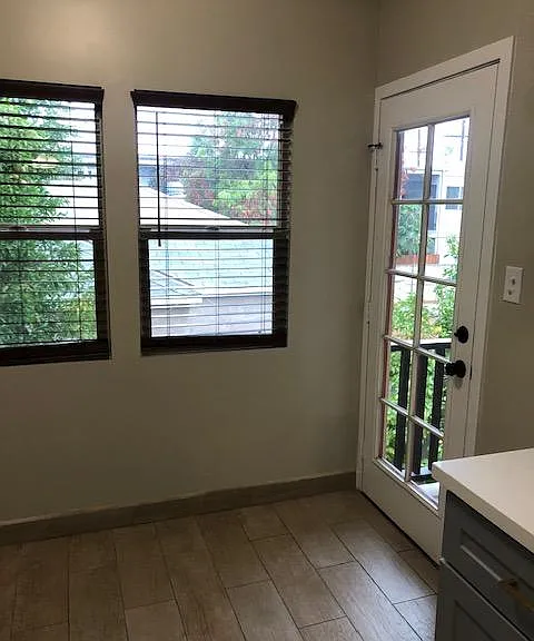 6330 Vineland Ave #2 — Photo 19
