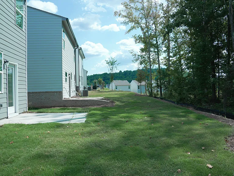 79 Pineview Dr — Photo 30