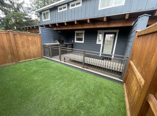 1205 NW Portland Ave APT 3, Bend, OR 97703