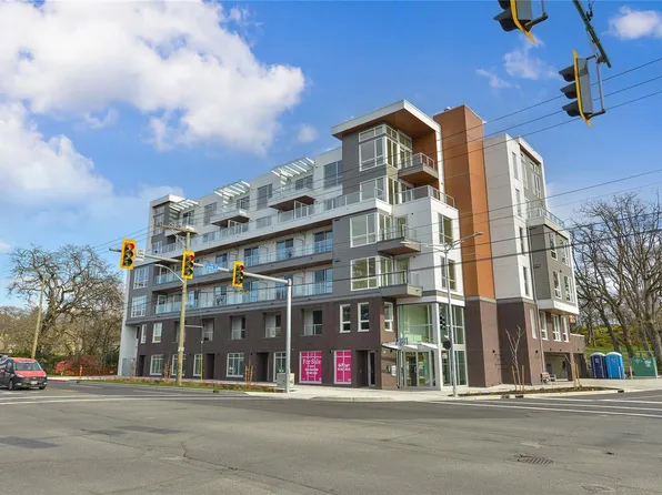 1301 Hillside Ave #406, Victoria, BC V8T 0E3