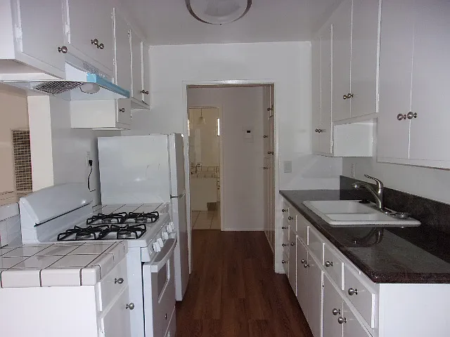 11334 Nebraska Ave — Photo 14