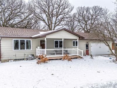 609 E 8th St, Winthrop, MN, 55396