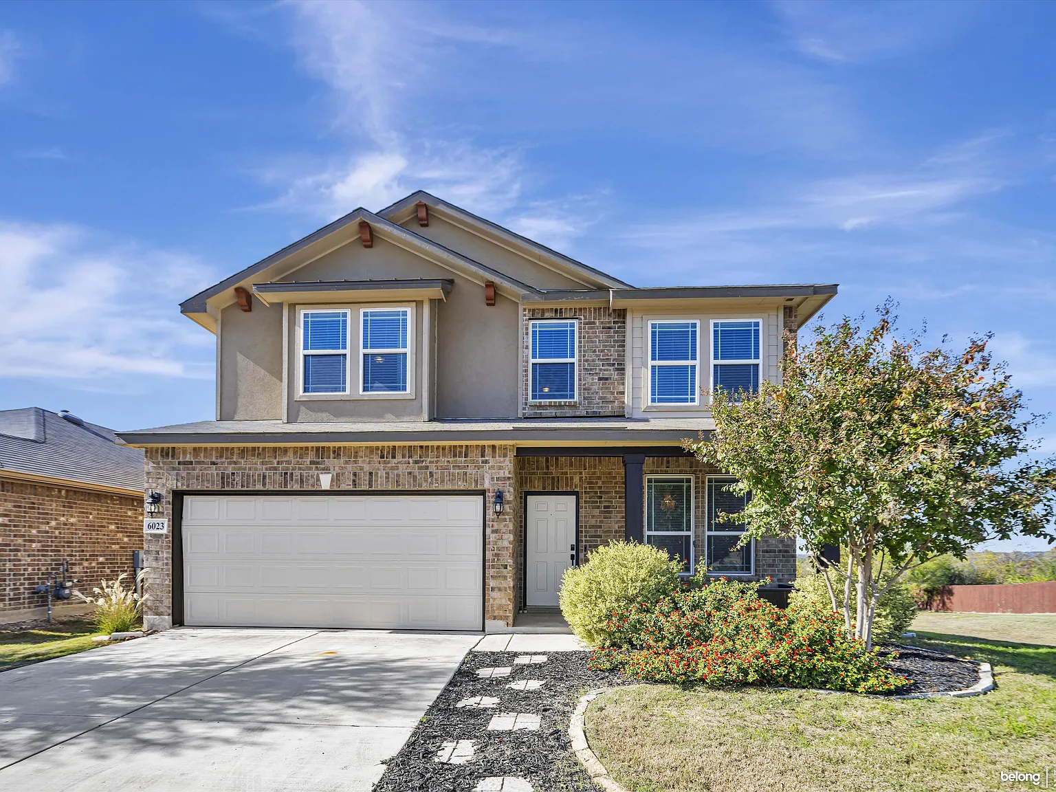 3 bed, 2.5 bath, 2100 sqft, $1,845 — Photo 1