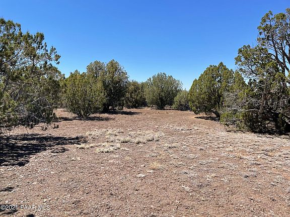3rd image of N Antelope Dr
