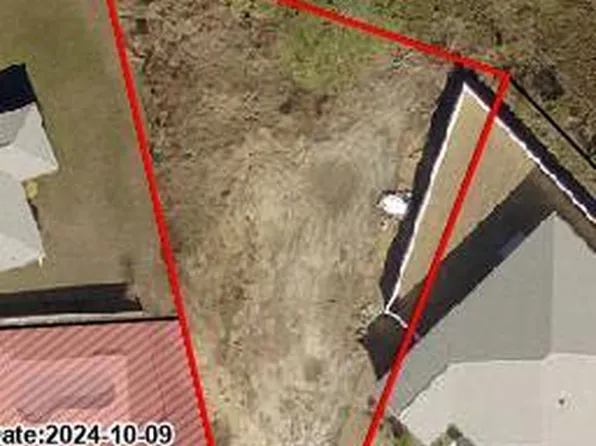 323 Jase Ct, Panama City Beach, FL 32408