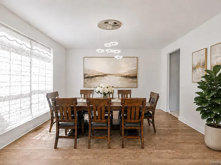 2 bed, 720 sqft, $2,800 — Photo 4