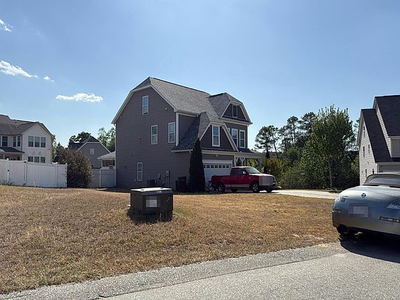 3rd image of 75TORRINGTO Ridge Rd