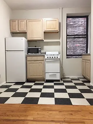 Rented by Landmark Real Estate | media 30