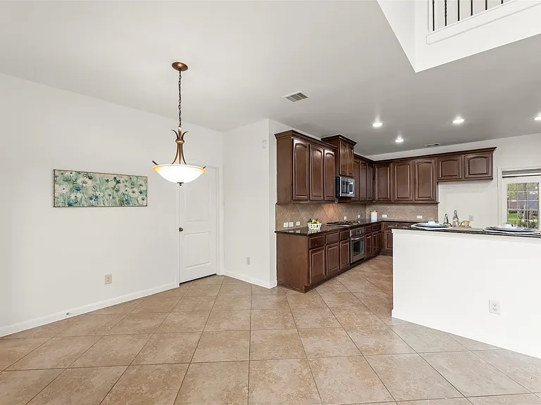 3814 Hunters Gate Ct — Photo 10