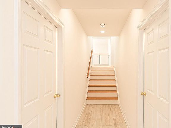 5th image of 7933 Keech Rd