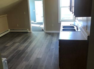 226 S Main St APT 3, Woonsocket, RI 02895