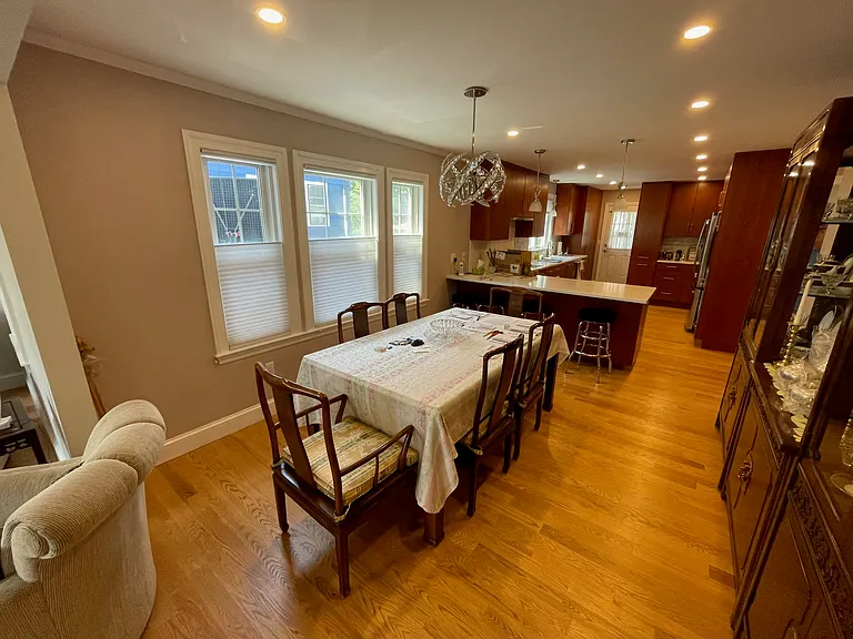 81 Poplar St #81 — Photo 6
