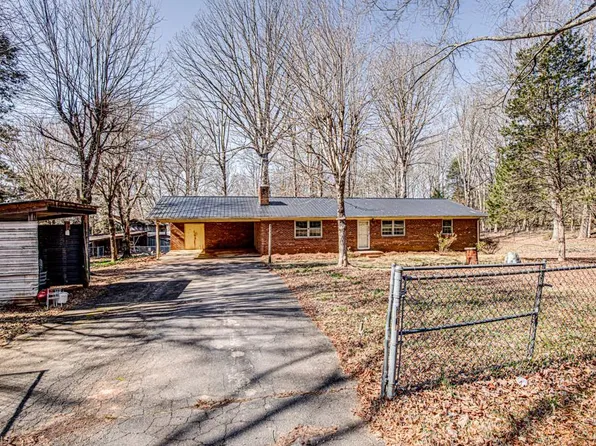 3810 Kilmurry Hill Rd, Pfafftown, NC 27040