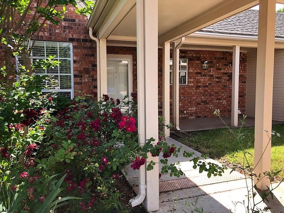 1st image of 602 Mesa Springs Cir