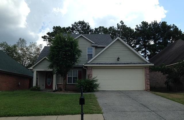 1st image of 2028 Plumas Dr