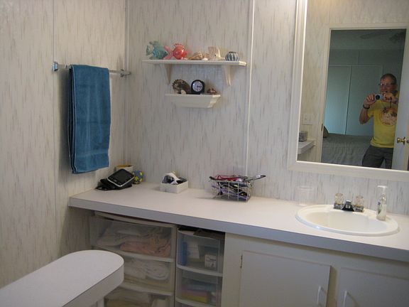 5th image of 15825 Shoreline Blvd