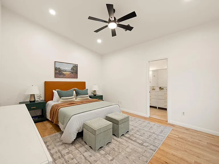 7302 Potters Trl — Photo 9