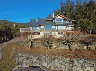 10339 Sunshine Coast Hwy, Sunshine Coast, BC V7Z1B7