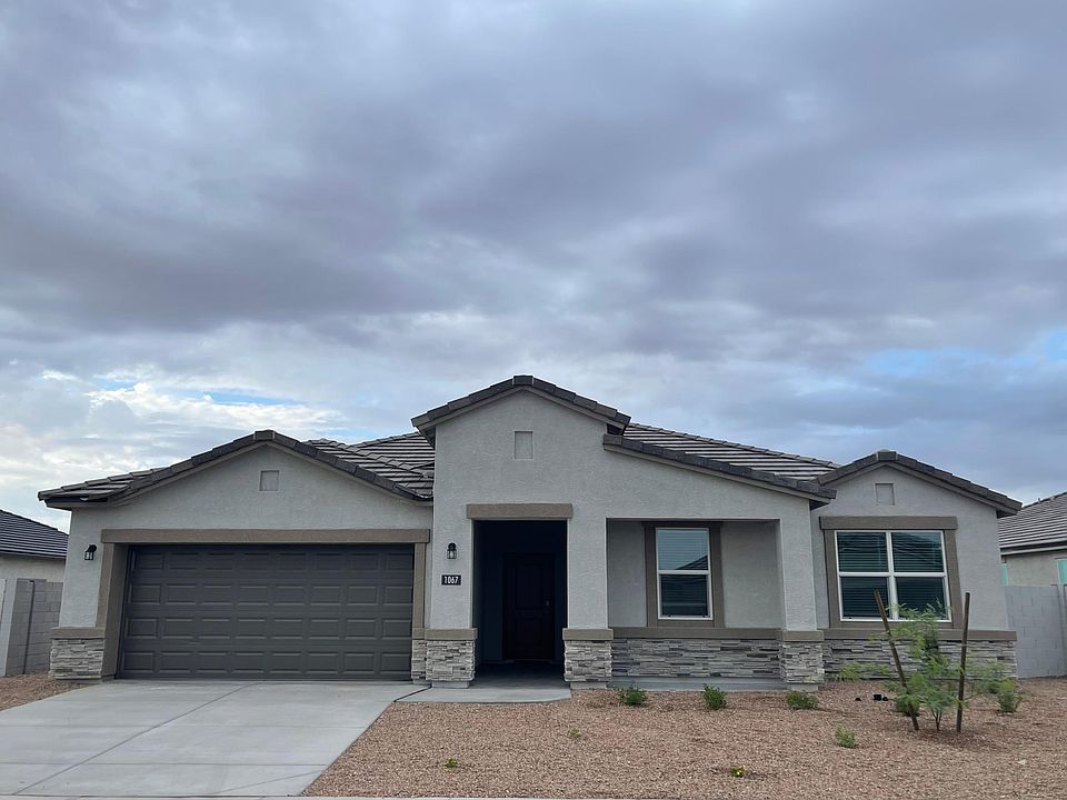 1st image of 1067 W Beacon Dr