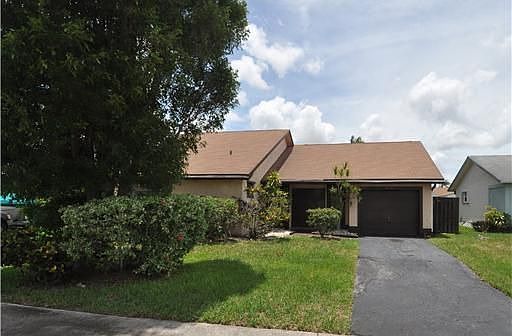 1st image of 11708 NW 38th Pl