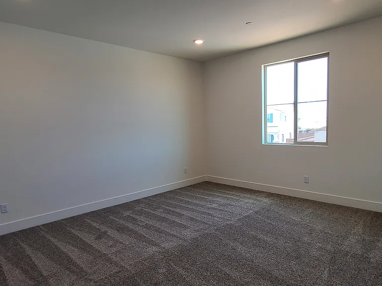 2208 Randolph Pl — Photo 13