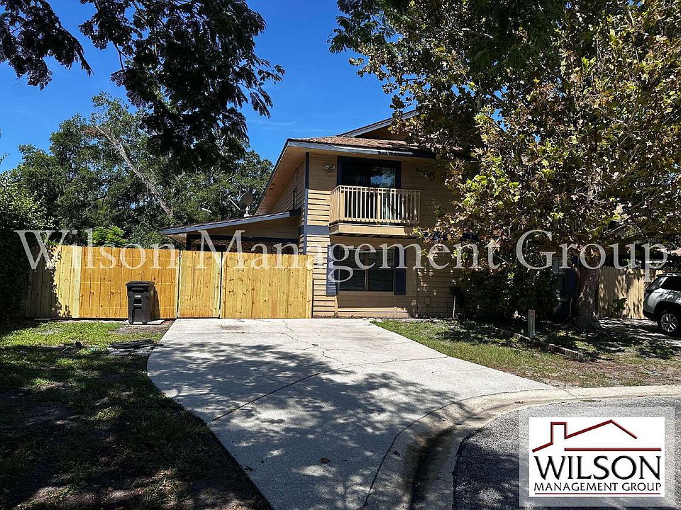 1st image of 500 Yellowwood Ct
