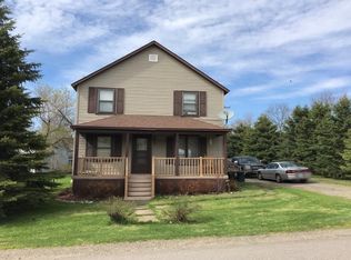 39 Caspian Ave, Caspian, MI 49915